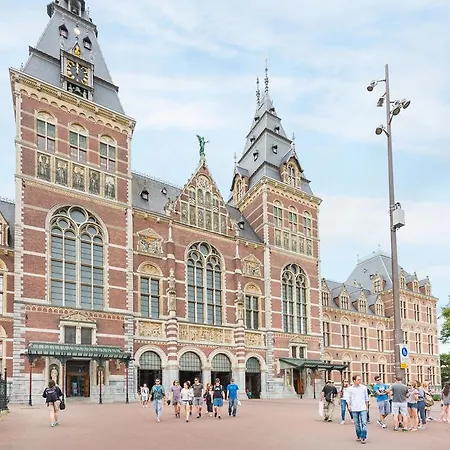 Canal Vitality 아파트